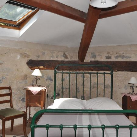 Отель Le Relais Des Baronnies Montjay  Экстерьер фото
