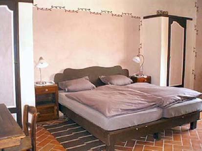 Отель Le Relais Des Baronnies Montjay  Экстерьер фото